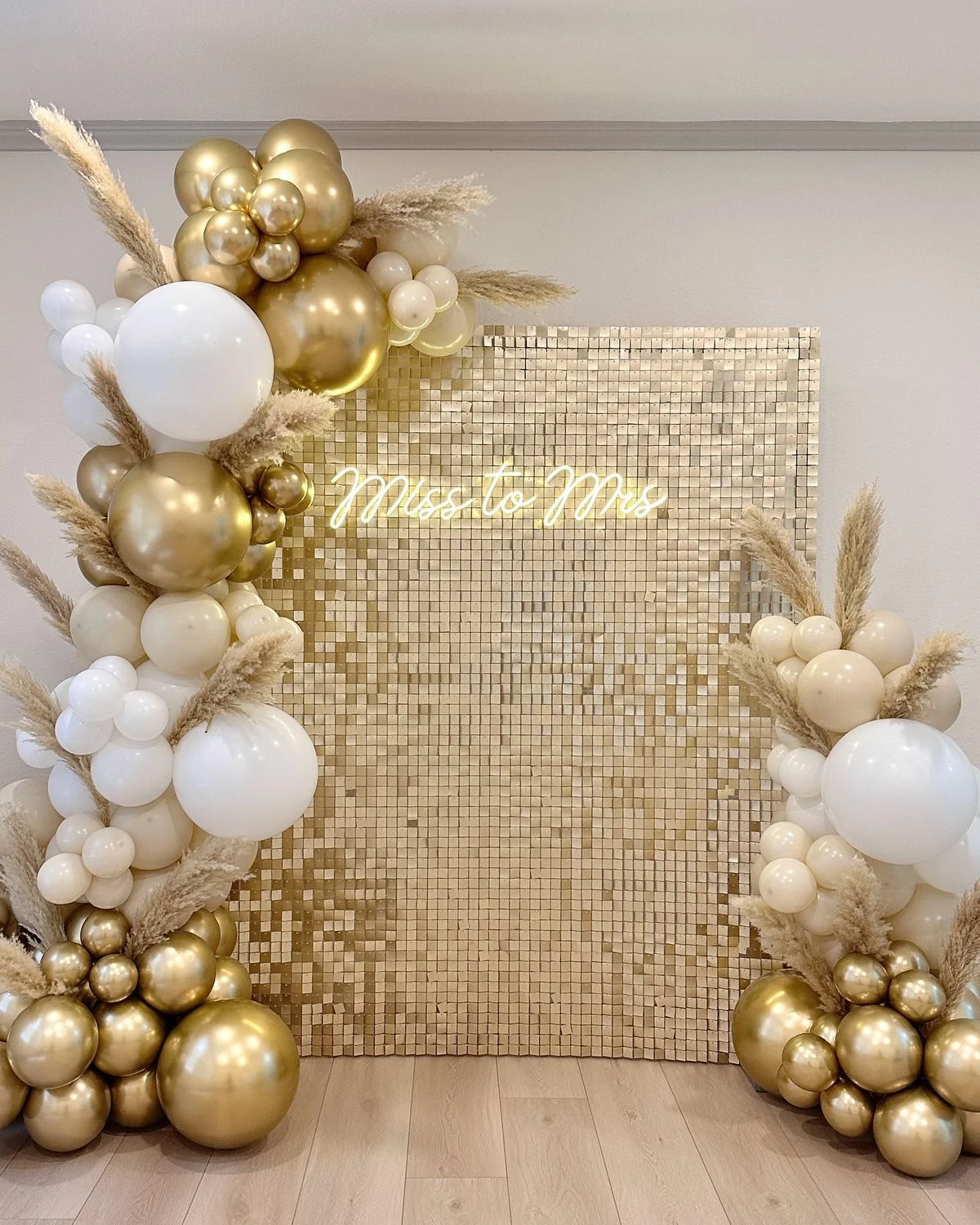 Balloon Garland (6-8 ft)
